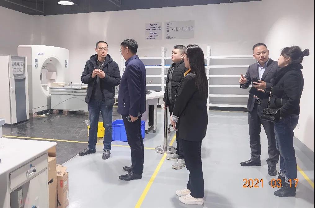 郑副秘书长率队赴南京九利电子科技有限公司考察