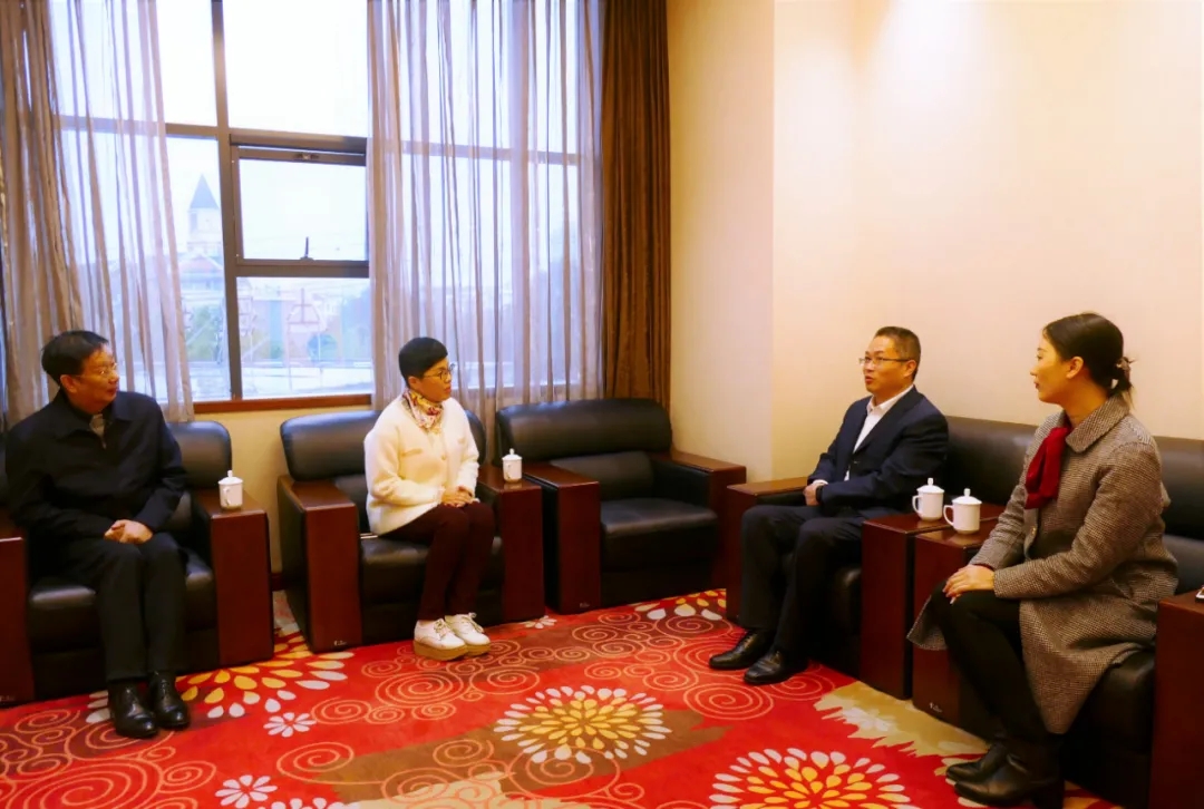 扬帆起航新征程，蔡君翼秘书长率队深入四川洪雅