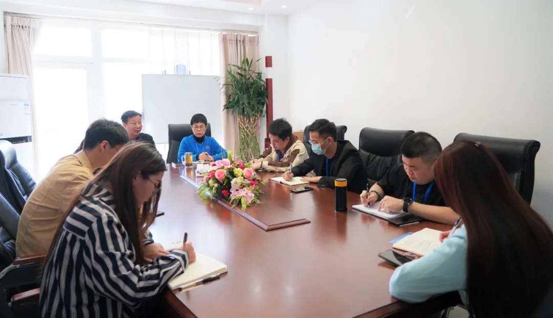 只争朝夕，不负韶华！我会召开下阶段工作会议