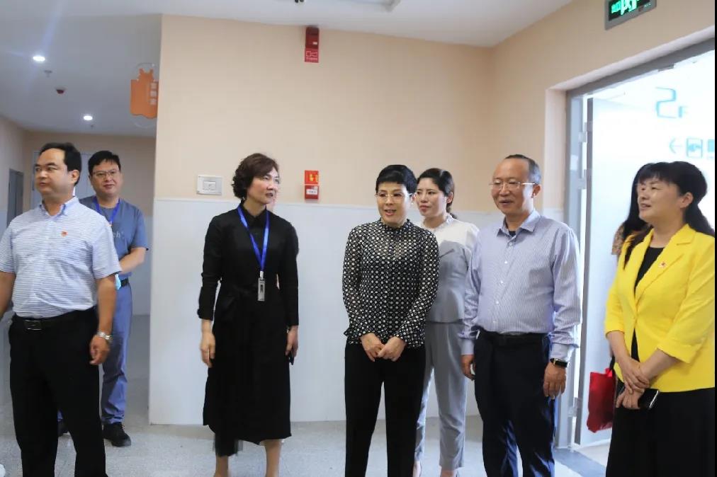 情牵基层冷暖，分秒必争！蔡秘书长走访福建建瓯市各大医院
