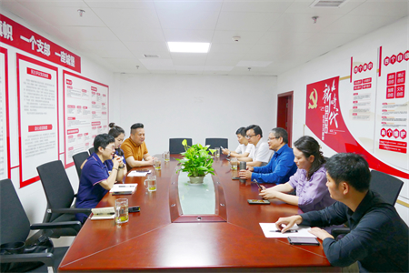 蔡理事长一行深入江西省景德镇市基层医疗机构调研